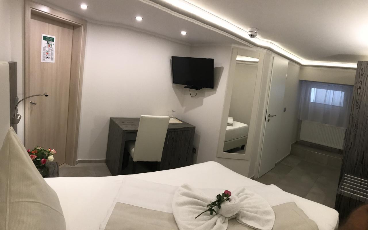 Hotel Sophia ヴァーレンドルフ エクステリア 写真