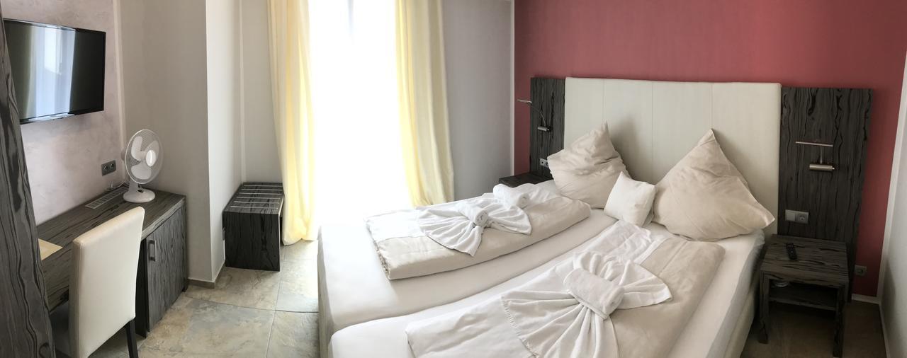 Hotel Sophia ヴァーレンドルフ エクステリア 写真