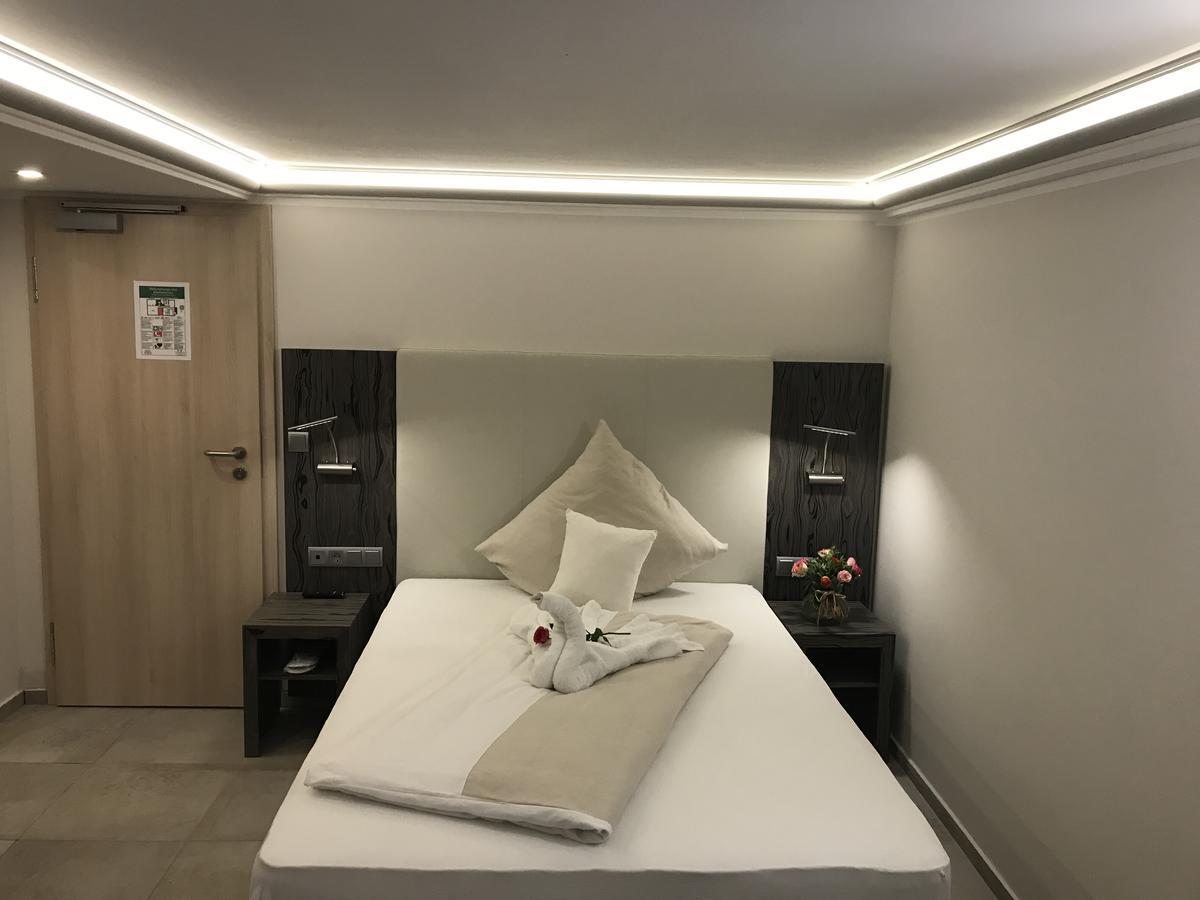 Hotel Sophia ヴァーレンドルフ エクステリア 写真